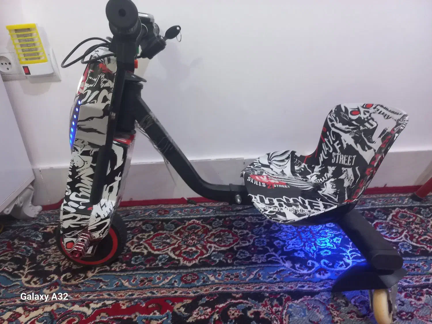 اسکوتر برقی|دوچرخه، اسکیت، اسکوتر|لامرد, |دیوار