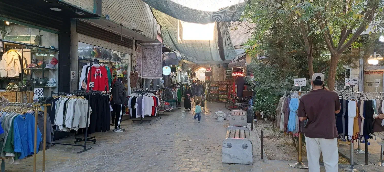 اجاره مغازه ۶۰ متری در نقش جهان|اجارهٔ مغازه و غرفه|اصفهان, نقش جهان|دیوار