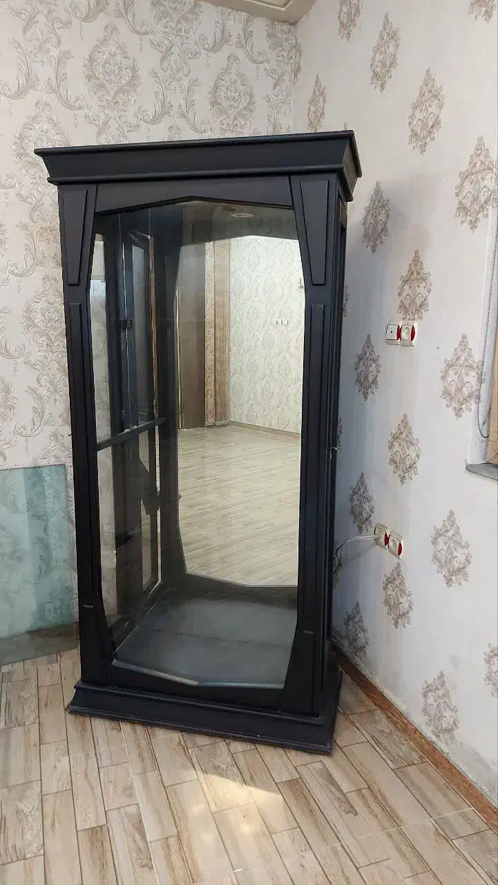 وسایل چوبی. کاربردی|بوفه، ویترین، کنسول|آستانه اشرفیه, |دیوار