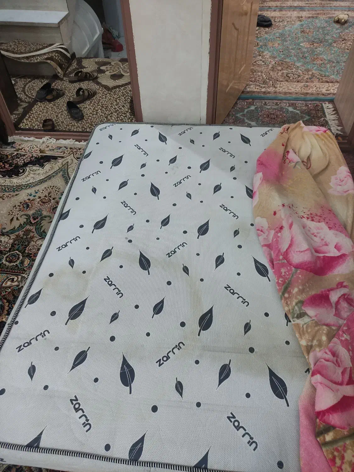 تشک فنری|تشک تختخواب|میبد, |دیوار