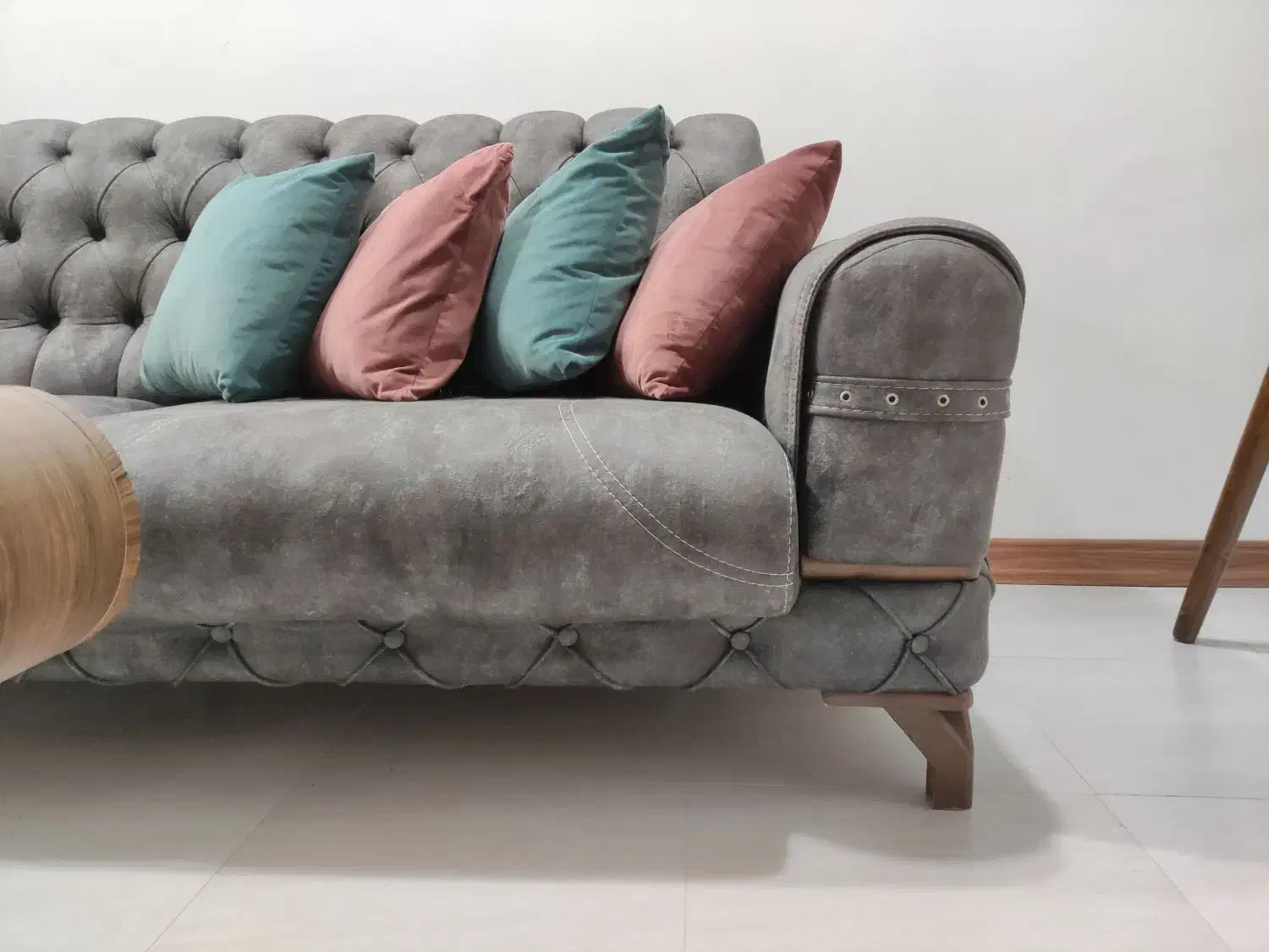 مبل چستر|مبلمان خانگی و میز عسلی|چمران, |دیوار