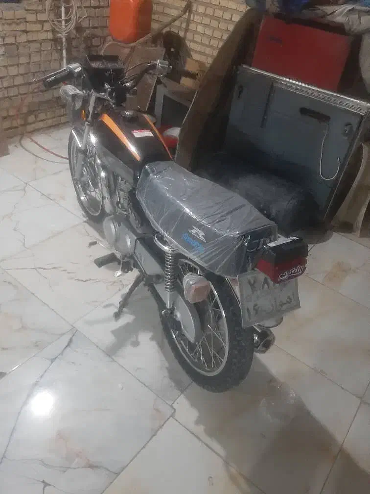 موتور125 مدل 83|موتورسیکلت|خرمشهر, |دیوار