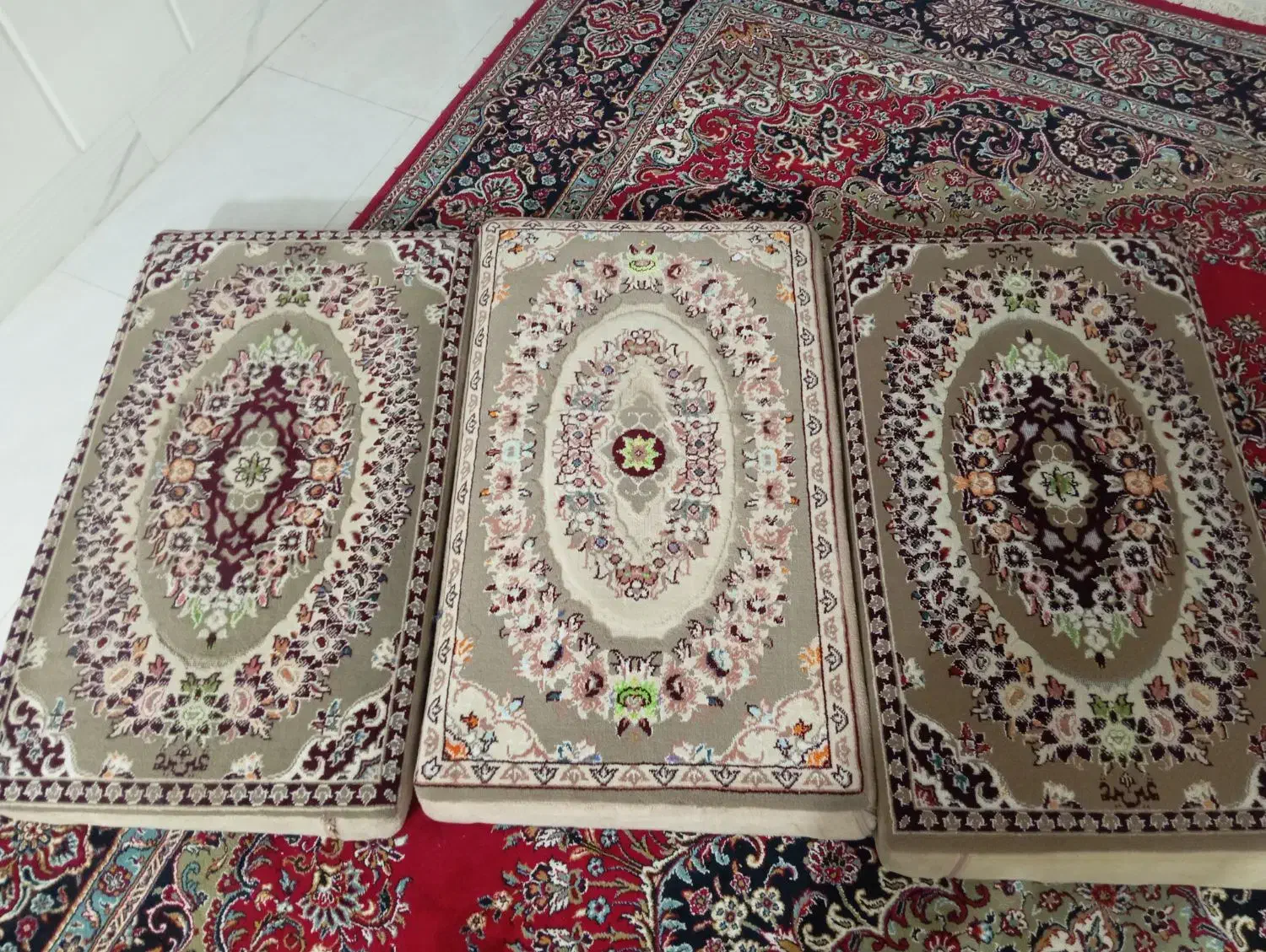 پشتی سنتی|پشتی|قم, شهر قائم|دیوار