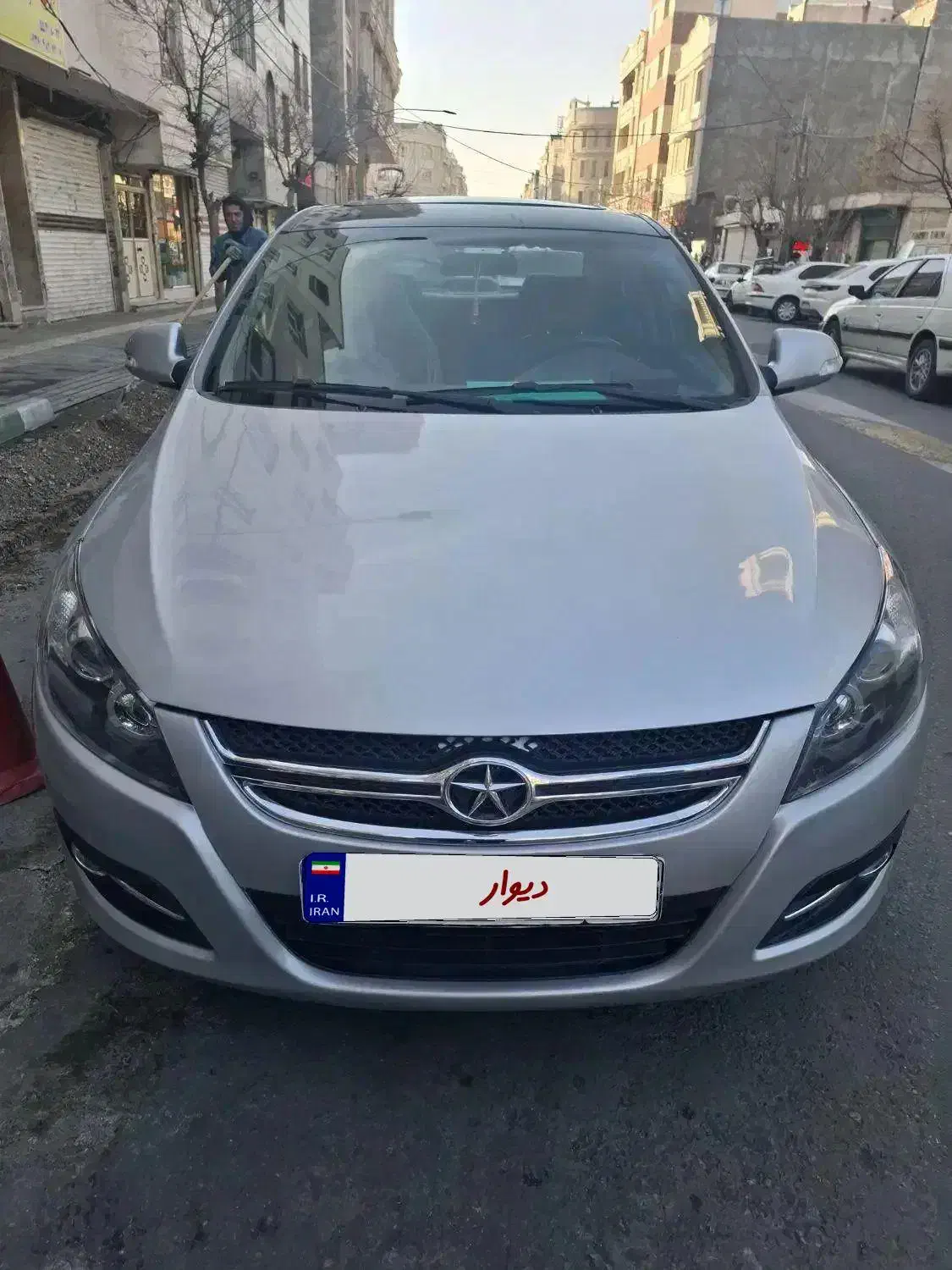 جک j5 مدل۹۶ نقره ای|خودرو سواری و وانت|تهران, شهید رجایی|دیوار