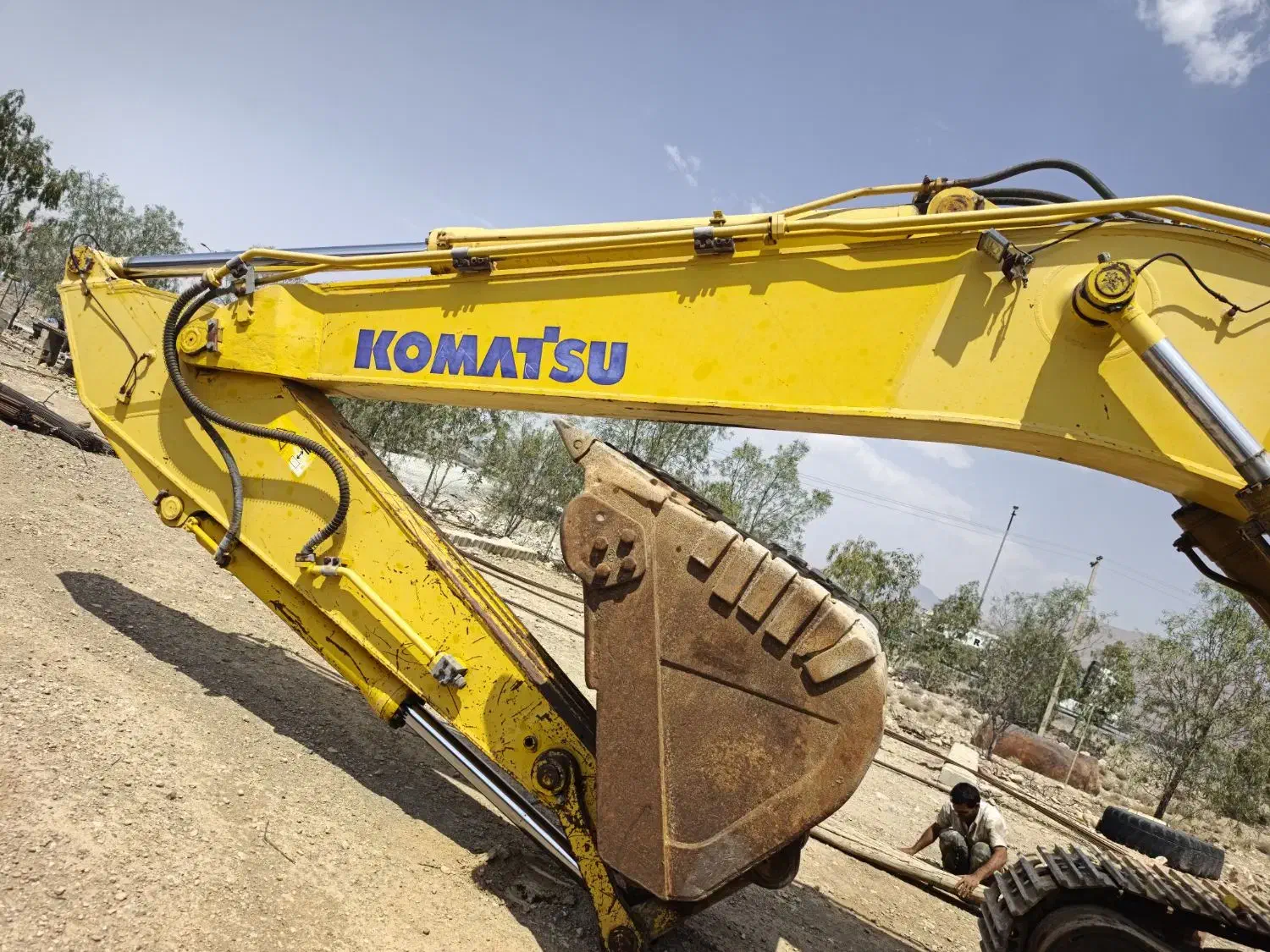 بیل 400خط 8مدل 2019 معاوضه با بیل هیوندای 330|خودرو سنگین|شیراز, شهرک امیر کبیر|دیوار