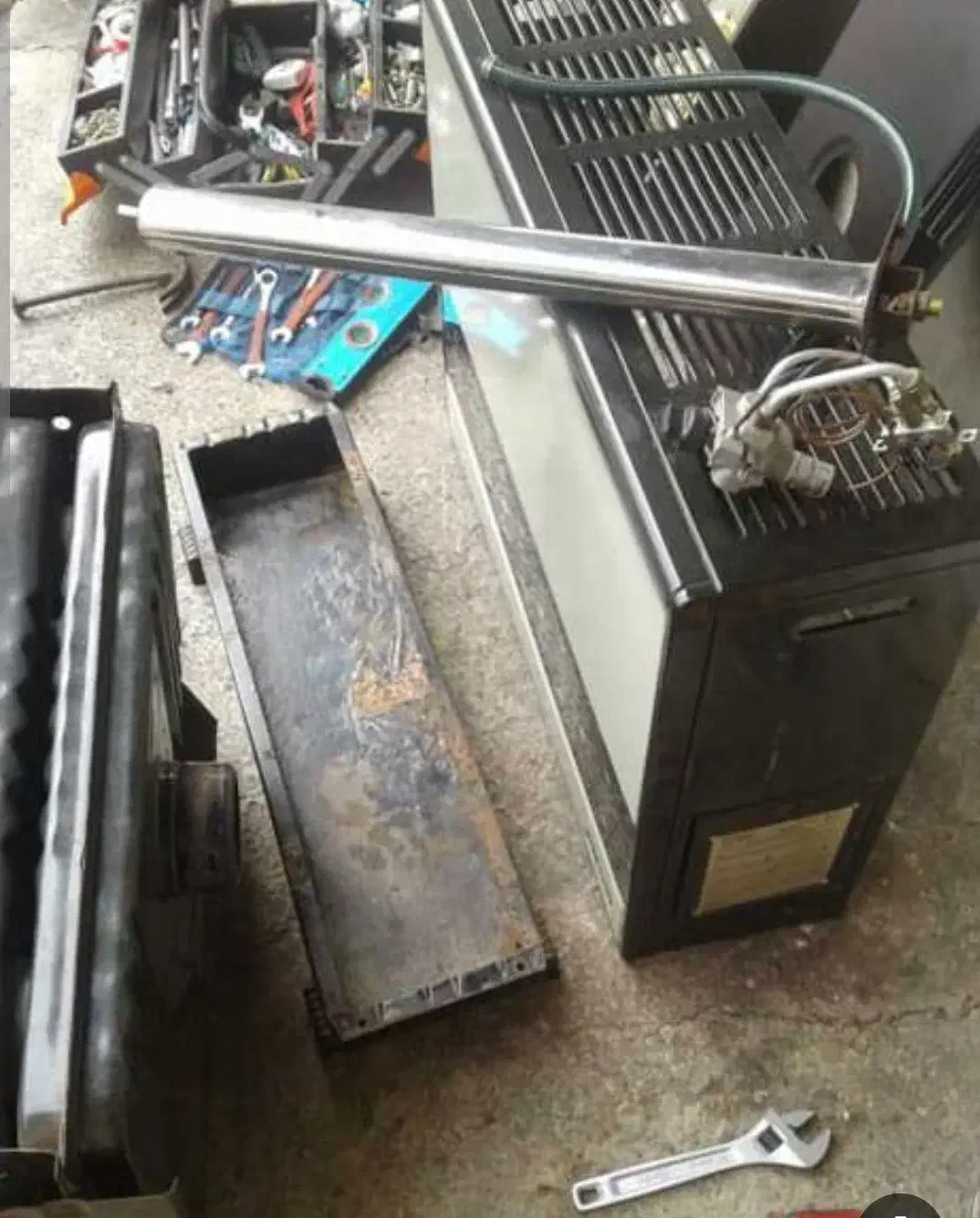 تعمیر انواع بخاری در محل|خدمات پیشه و مهارت|ساری, |دیوار