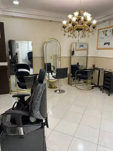 اجاره صندلی سالن زیبایی|اجارهٔ دفتر کار، اتاق اداری، مطب|خرمآباد, |دیوار