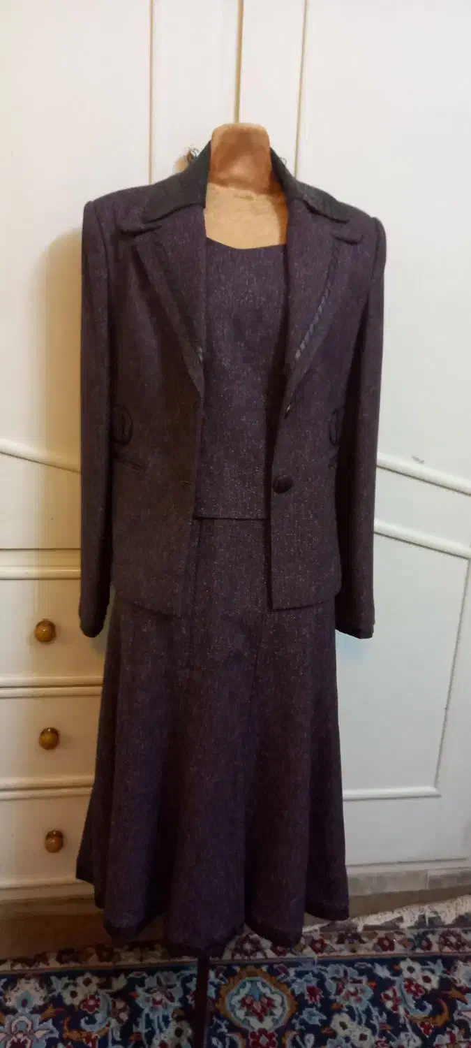 لباس مجلسی  کت و دامن نو ودر حد نونو سایز ۳۶ تا ۵۲|لباس|اصفهان, ملک‌شهر|دیوار