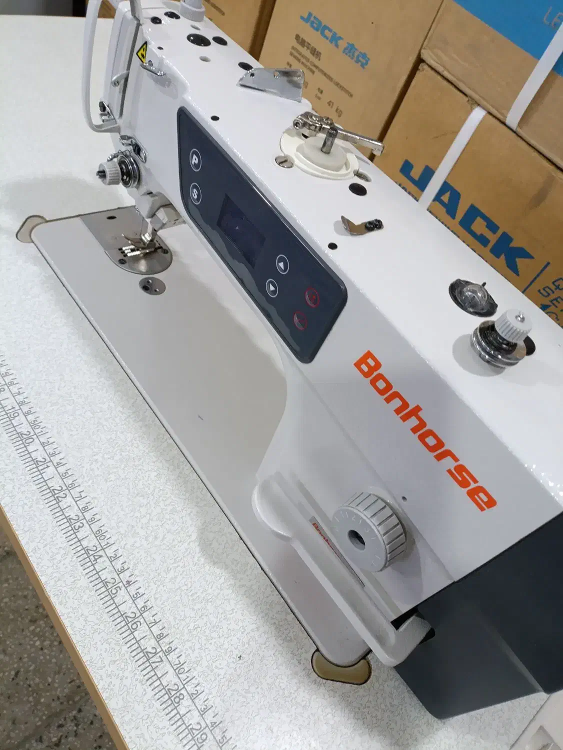 چرخ بایو ضخیم دوز و ظریف دوز ترکایی|چرخ خیاطی و ریسندگی|بروجرد, |دیوار