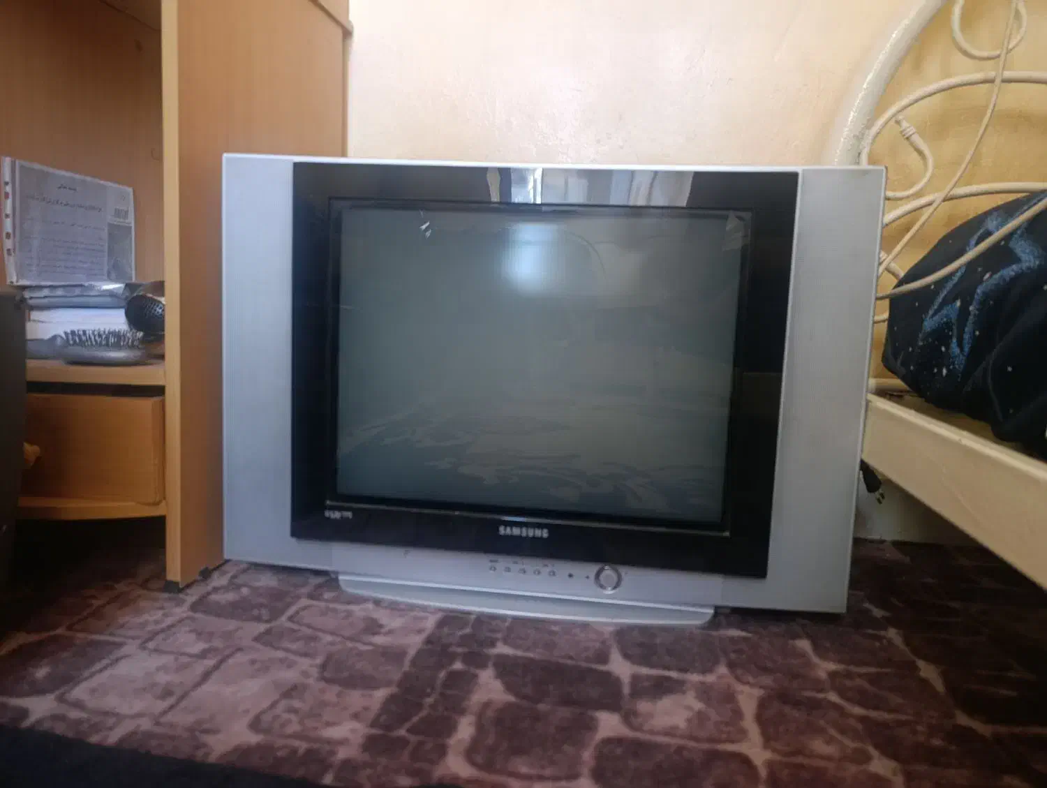 فروش دو عدد تلویزیون 16 اینچ|تلویزیون و پروژکتور|ایلام, |دیوار