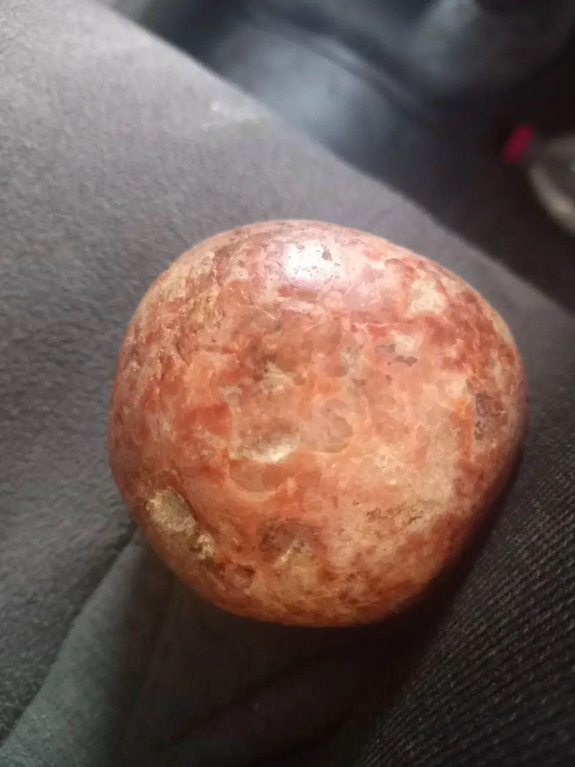 سنگ|کلکسیون اشیاء عتیقه|شیراز, فرهنگ شهر|دیوار