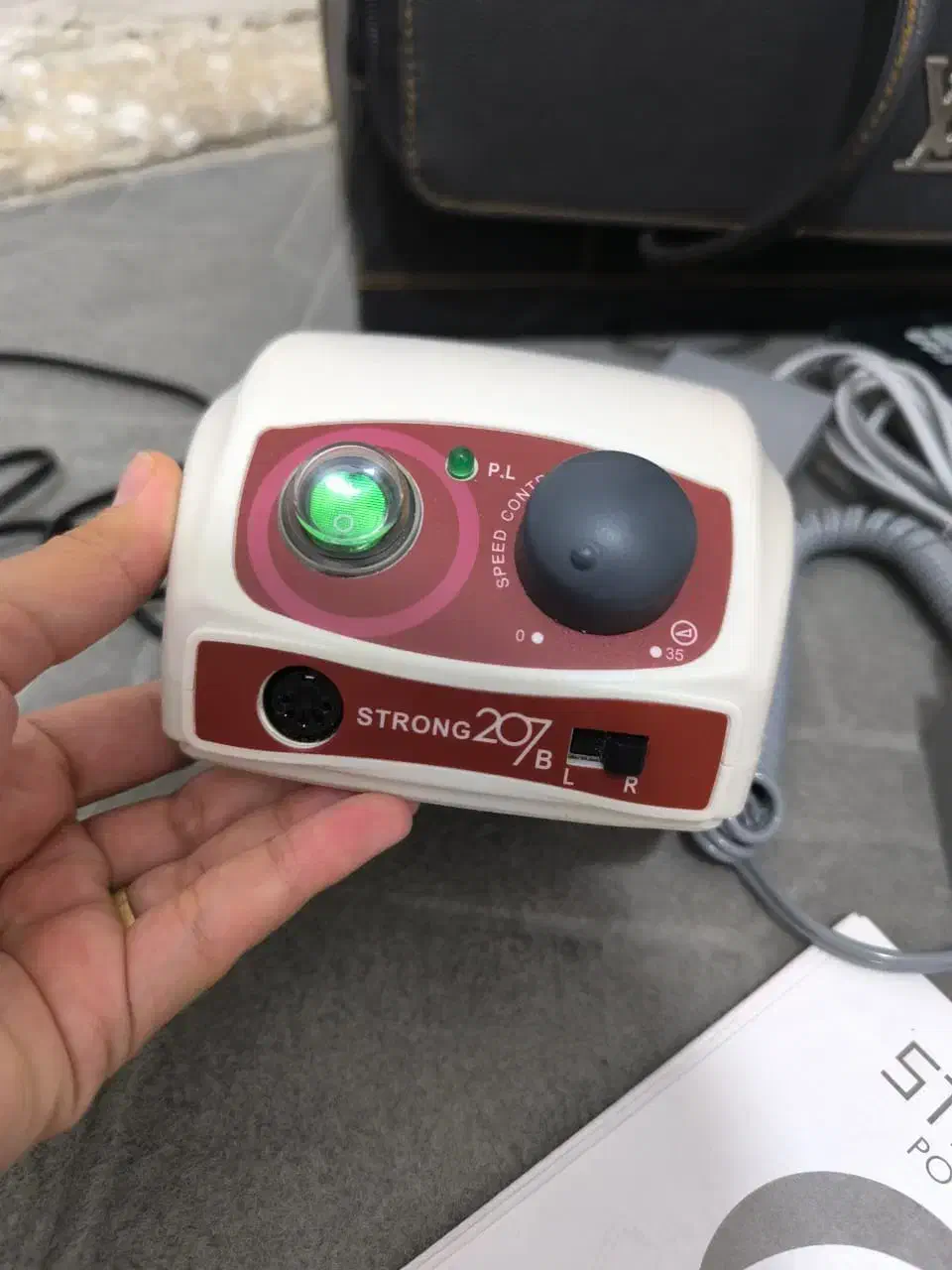 وسایل کاشت ناخن|آرایشگاه و سالنهای زیبایی|خرمآباد, |دیوار