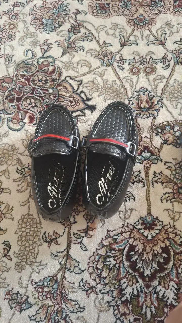 لباس وکفش بچگانه نونو|کفش و لباس بچه|سنندج, |دیوار