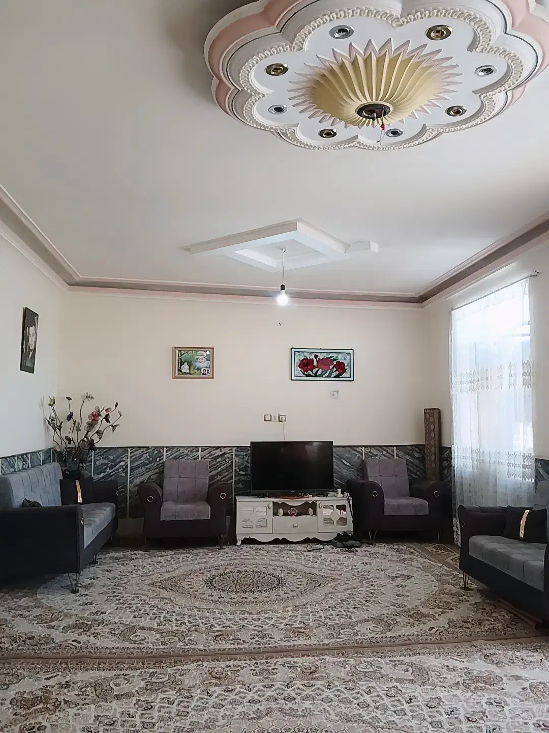 خانه فروشی متراژ ۲۰۰ متر|فروش خانه و ویلا|فریمان, |دیوار