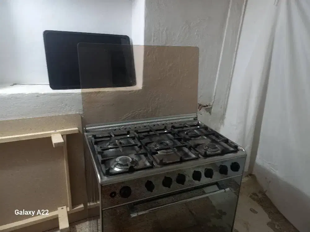 اجاق گاز فردار ۵شعله|اجاق گاز و لوازم برقی پخت‌وپز|مرند, |دیوار