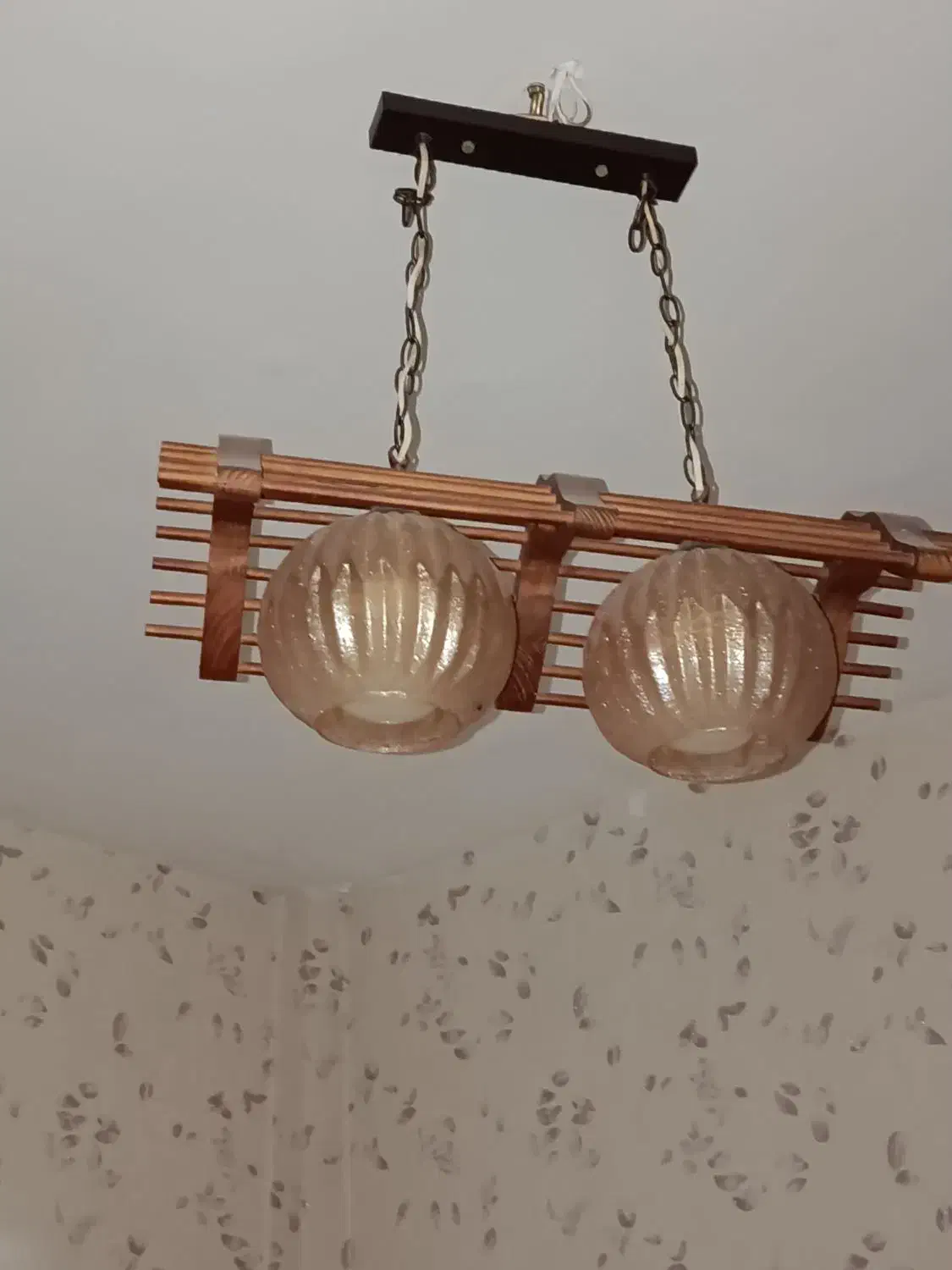 لوستر آشپزخونه یا اتاق خواب با شیشه شامپانی|لوستر و چراغ آویز|کرج, خرمدشت|دیوار