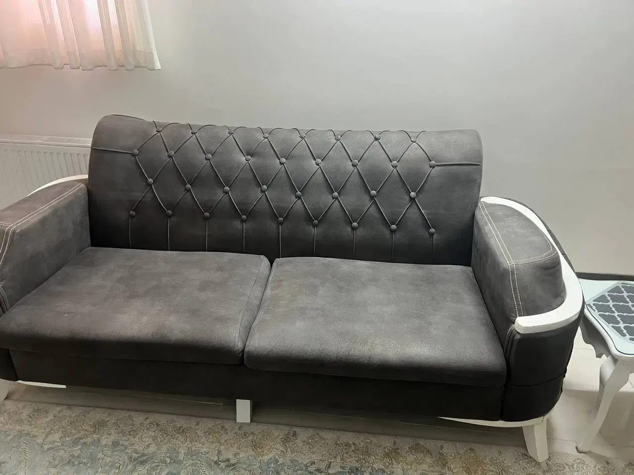 مبل  تمیز چستر|مبلمان خانگی و میز عسلی|یزد, |دیوار