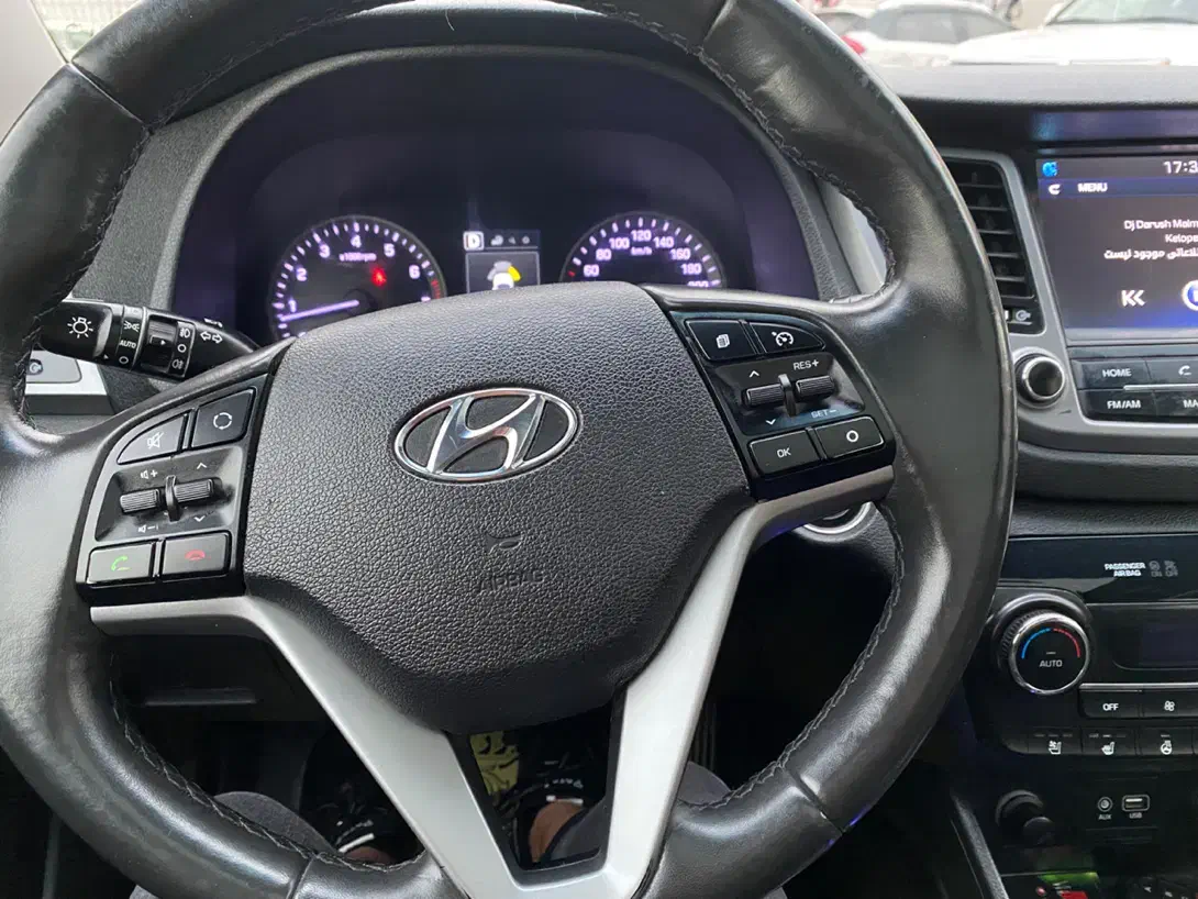 توسان ۲۰۱۷|خودرو سواری و وانت|تهران, اوین|دیوار