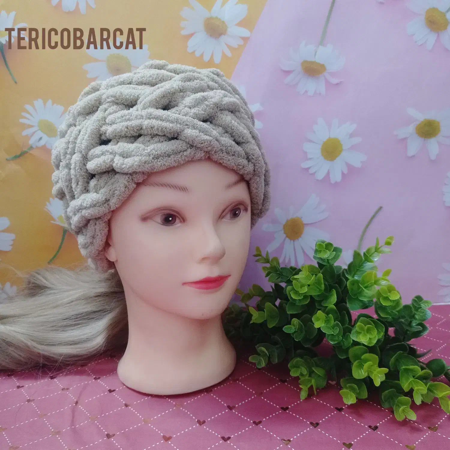 هد ،کلاه و شالگردن آلیز پافی|لباس|کرمان, |دیوار