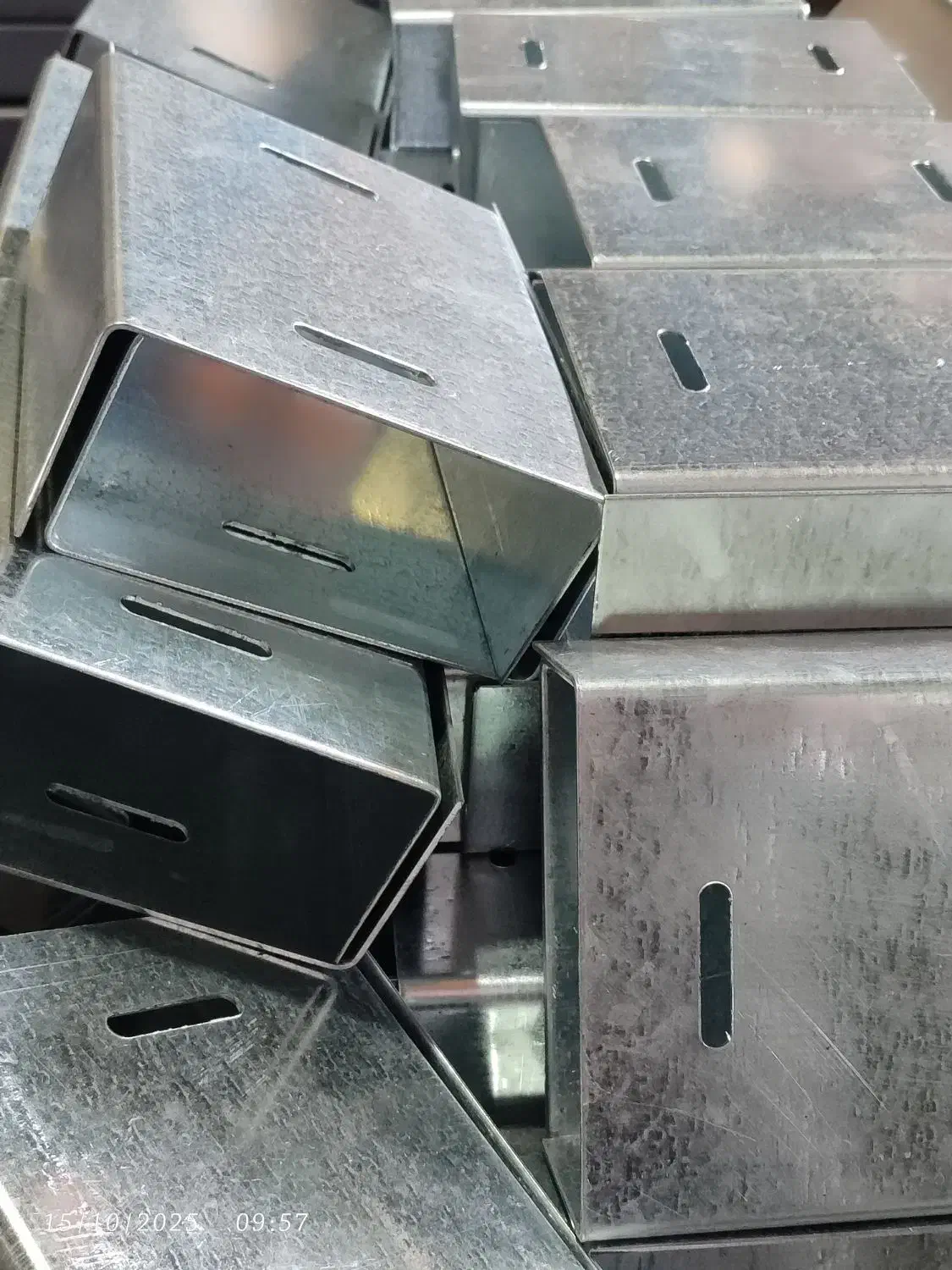 خدمات ورق/ برش /خمکاری/والپست|خدمات پیشه و مهارت|اصفهان, گرکان|دیوار