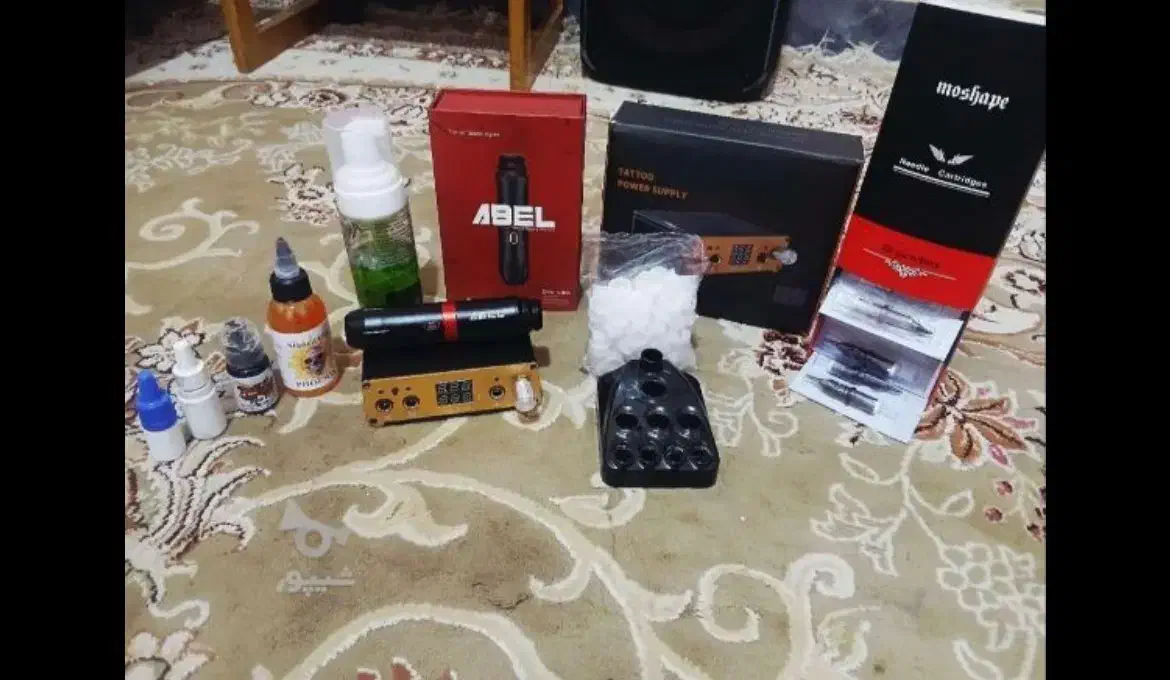 دستگاه تتو|آرایشگاه و سالن‌های زیبایی|ساری, |دیوار