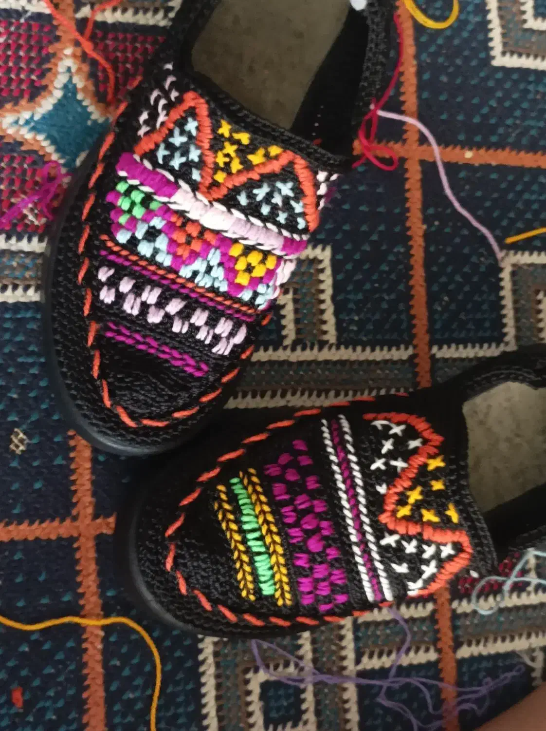 گیوه|کیف، کفش، کمربند|کرمانشاه, |دیوار