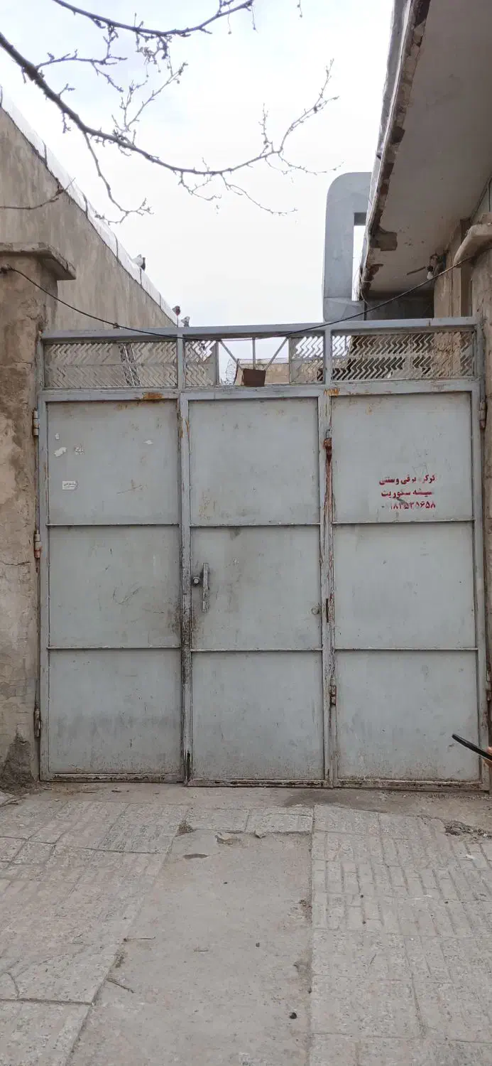 درب وپنجره|مصالح و تجهیزات ساختمان|ملایر, |دیوار