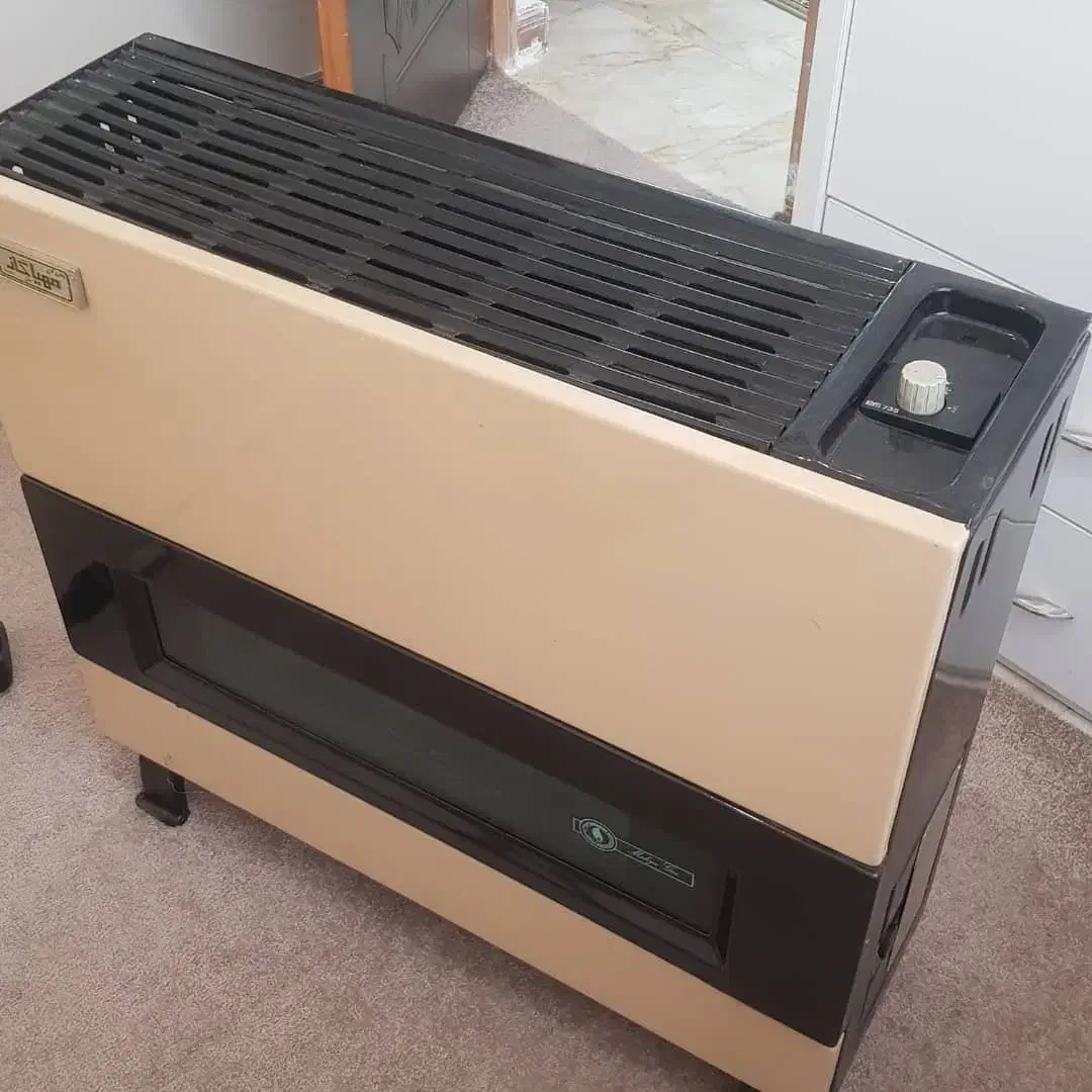 بخاری مهیا تمیز کارکرده|بخاری، هیتر، شومینه|سیاهکل, |دیوار