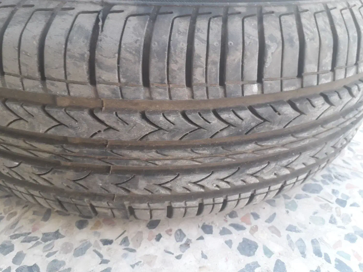 لاستیک ۱۴ کویر|قطعات یدکی و لوازم جانبی|خرم‌آباد, |دیوار