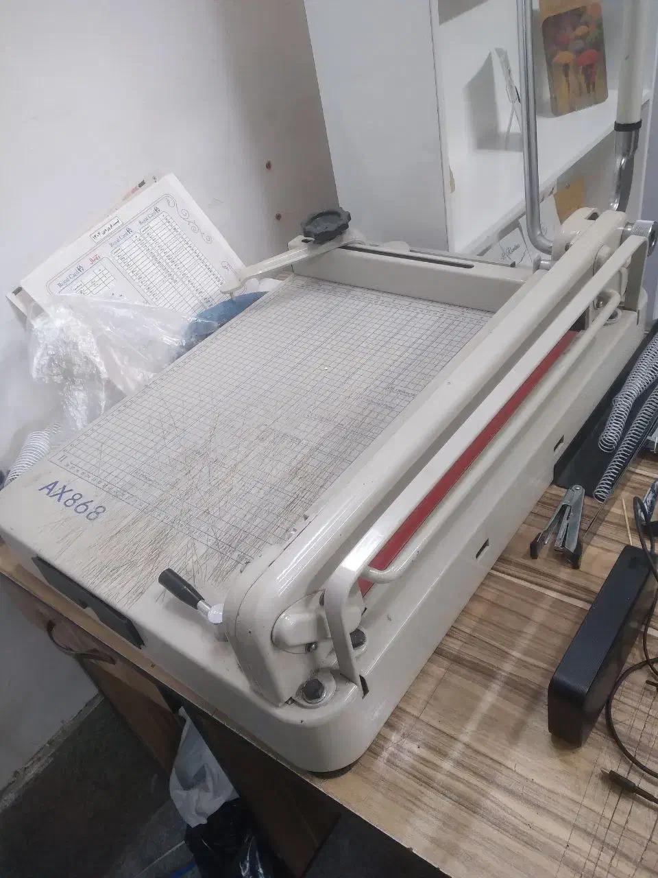 کاتر برش برگه و کتاب|لوازم التحریر|ورامین, ورامین|دیوار