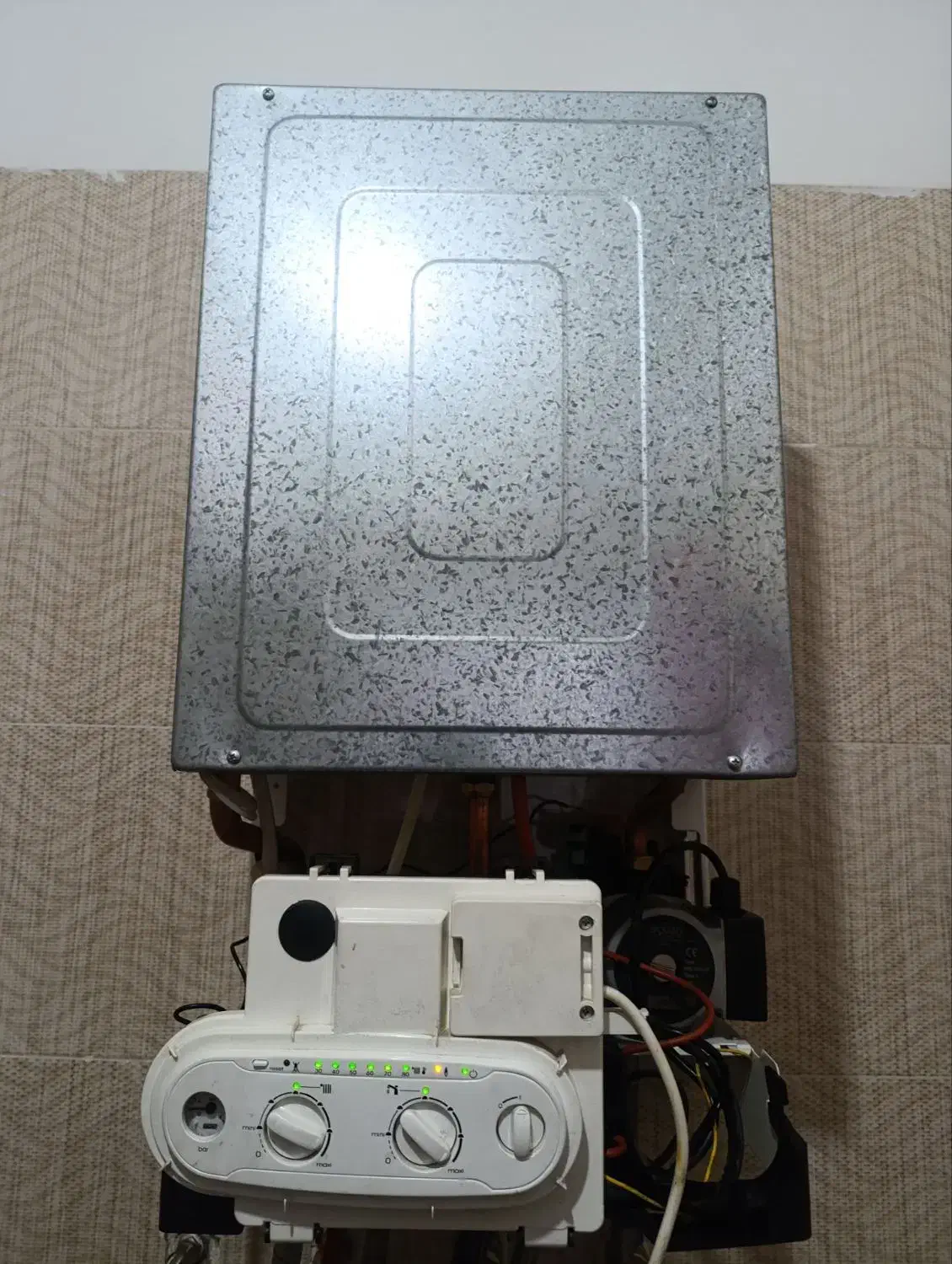 تعمیرات و سرویس پکیج وآبگرمکن شبانه روزی|خدمات پیشه و مهارت|قدس, شهر‌قدس|دیوار