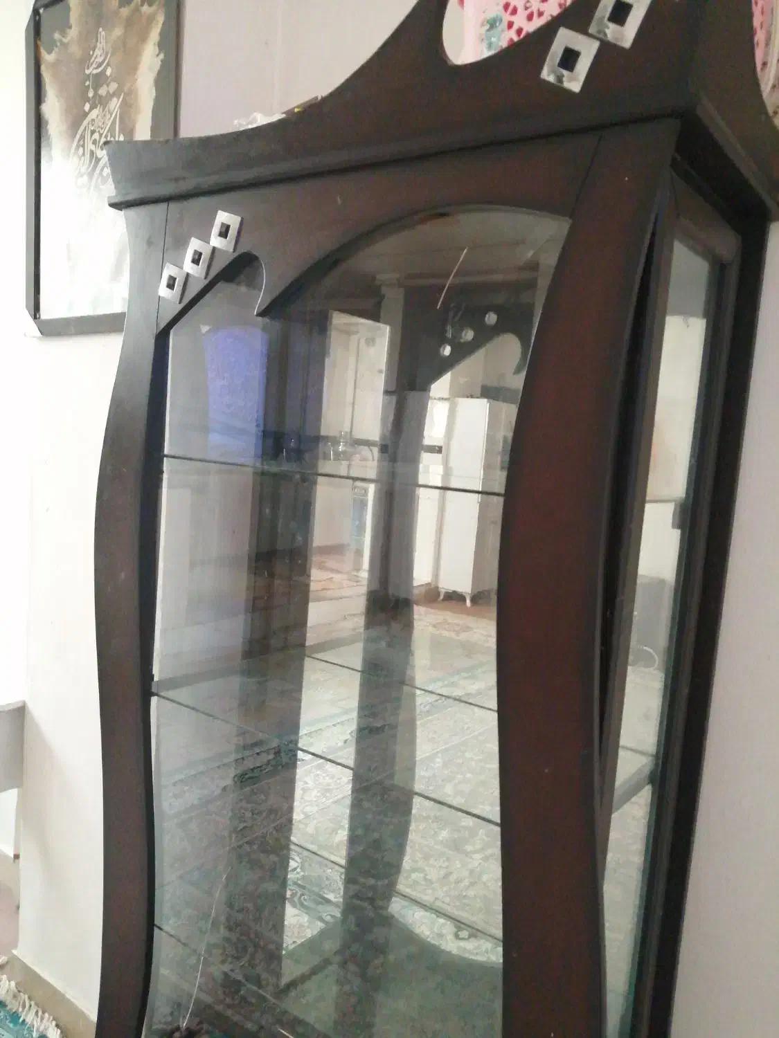 یه بوفه قهوه‌ای|بوفه، ویترین، کنسول|دامغان, |دیوار