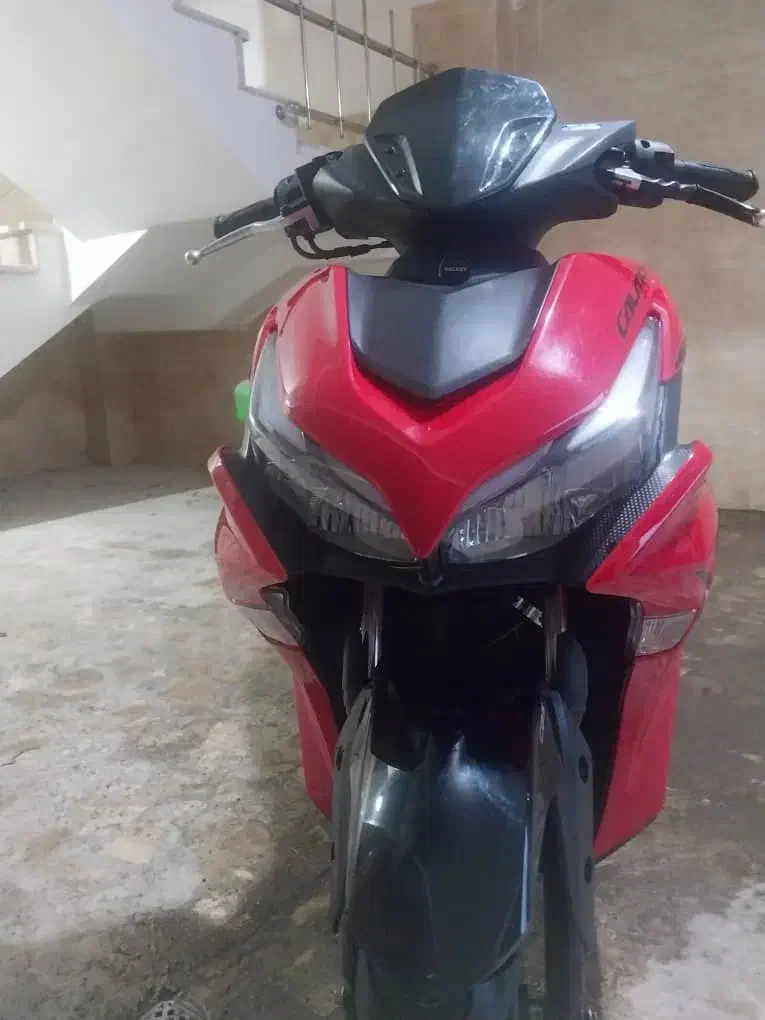 آیروکس|موتورسیکلت|رشت, پیرکلاچای|دیوار