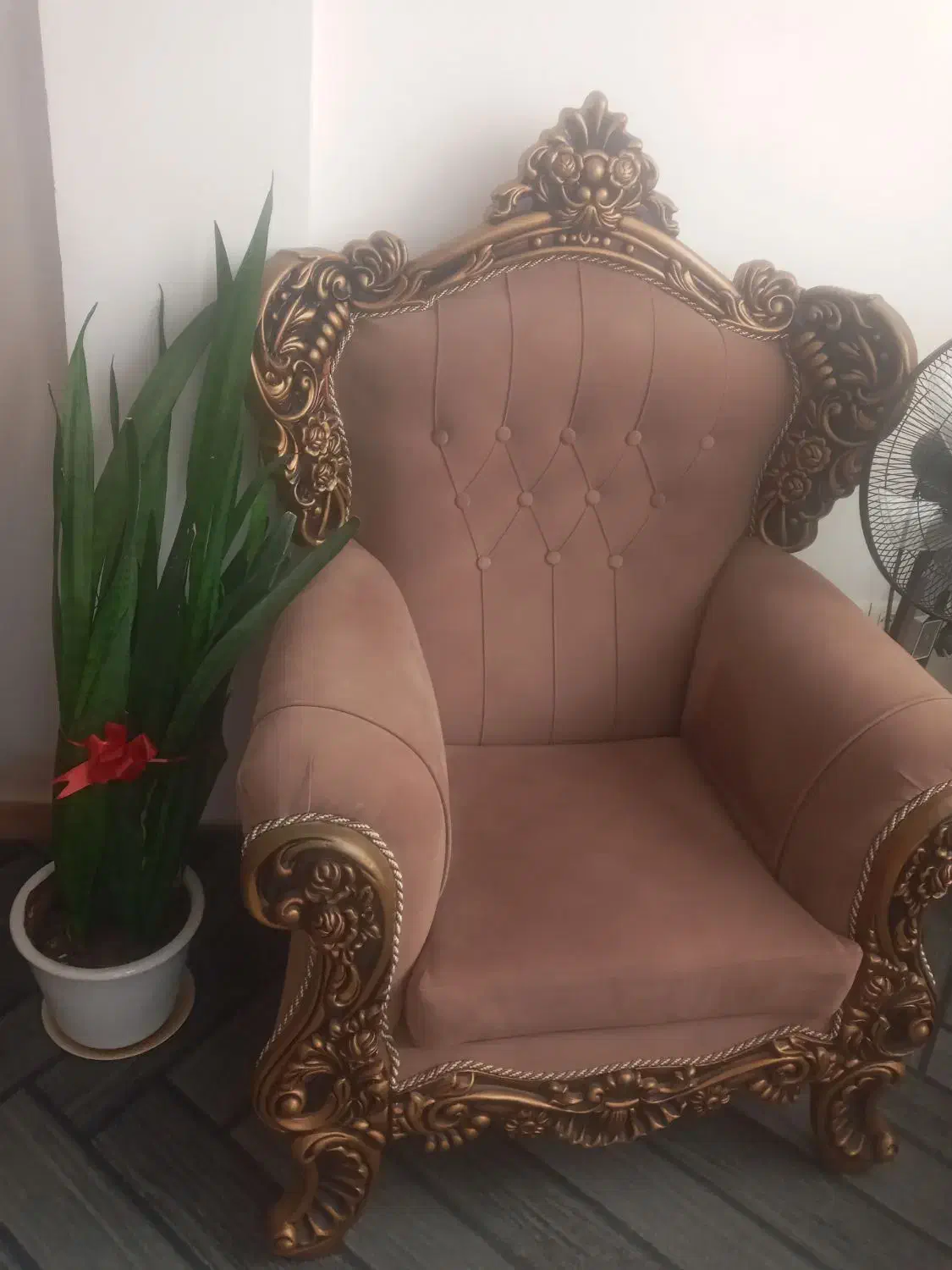 مبل|مبلمان خانگی و میز عسلی|شفت, |دیوار