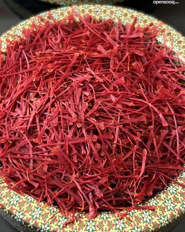زعفران درجه یک  سر گل قائنات|خوردنی و آشامیدنی|اصفهان, باغ دریاچه|دیوار