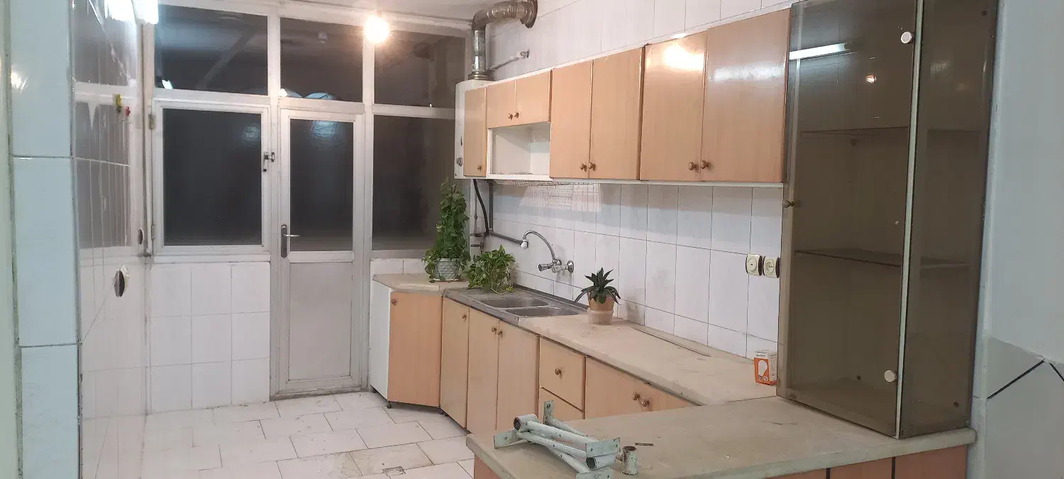 اجاره آپارتمان ۱۱۰ مترشهیدان کاظمی ۸متری دوم کوجان|اجارهٔ آپارتمان|اصفهان, کوجان|دیوار