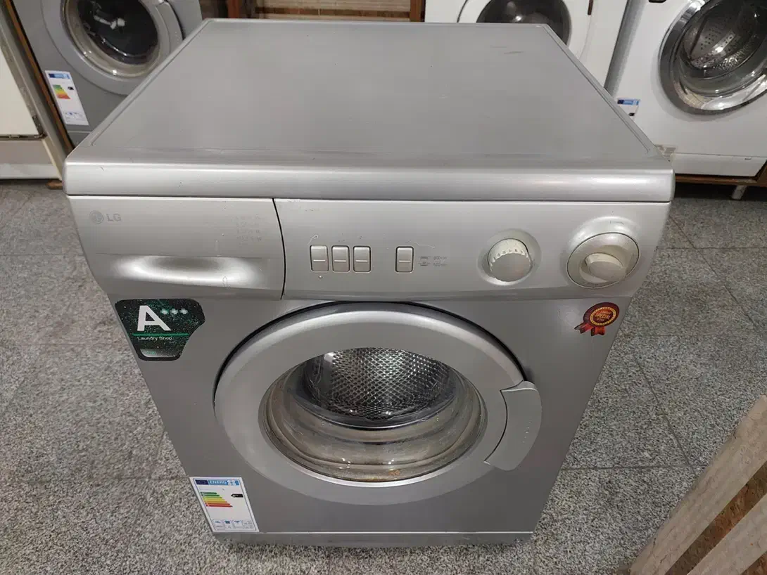 ماشین لباسشویی الجی ۷ کیلو کارکرده مدلNky367|ماشین لباسشویی و خشککن لباس|تهران, تهرانسر شرقی|دیوار