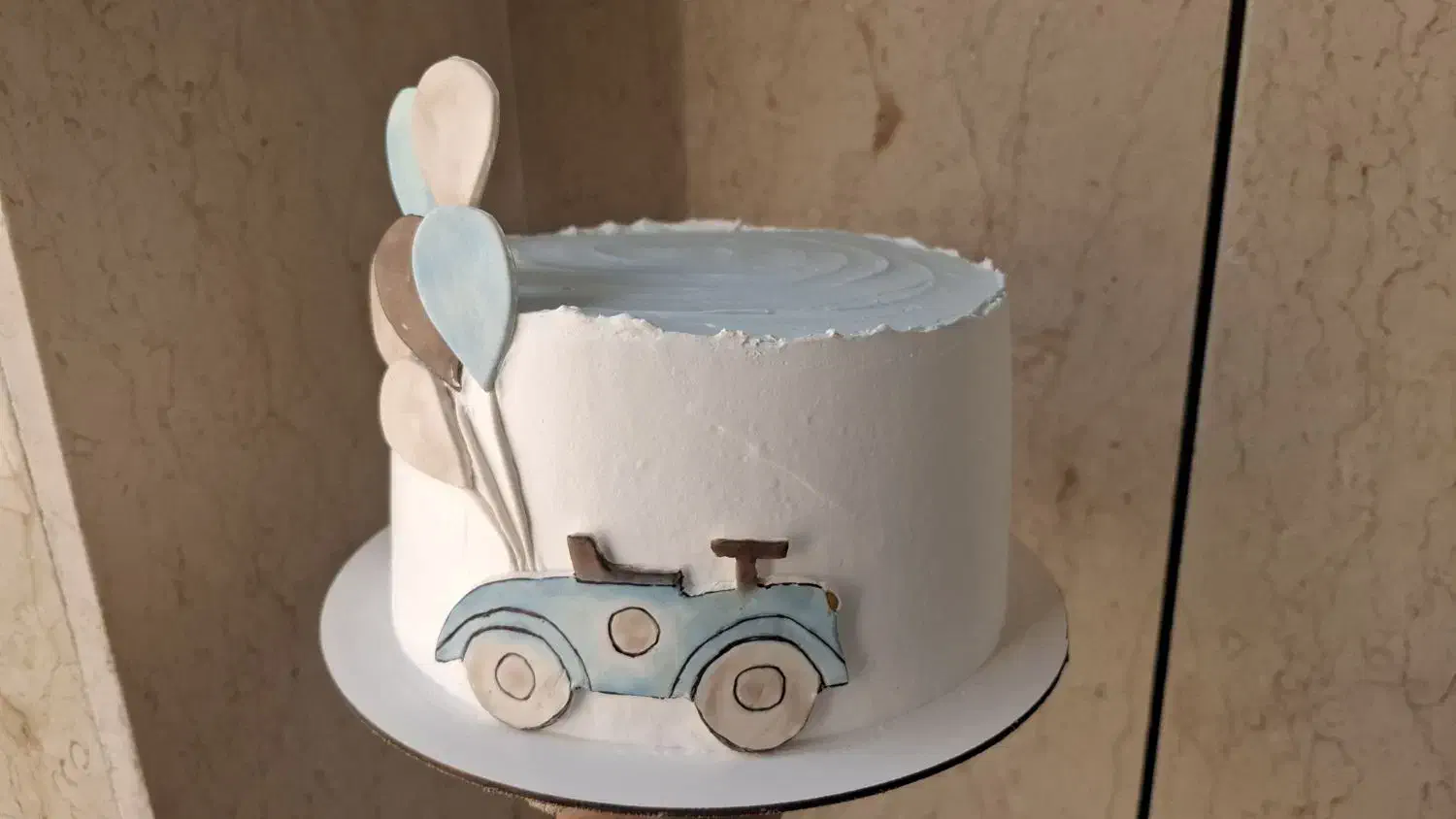 قبول انواع سفارشات کیک تولدشیرینی حلوا تاپرفوندانت|خدمات پذیرایی، مراسم|اراک, |دیوار