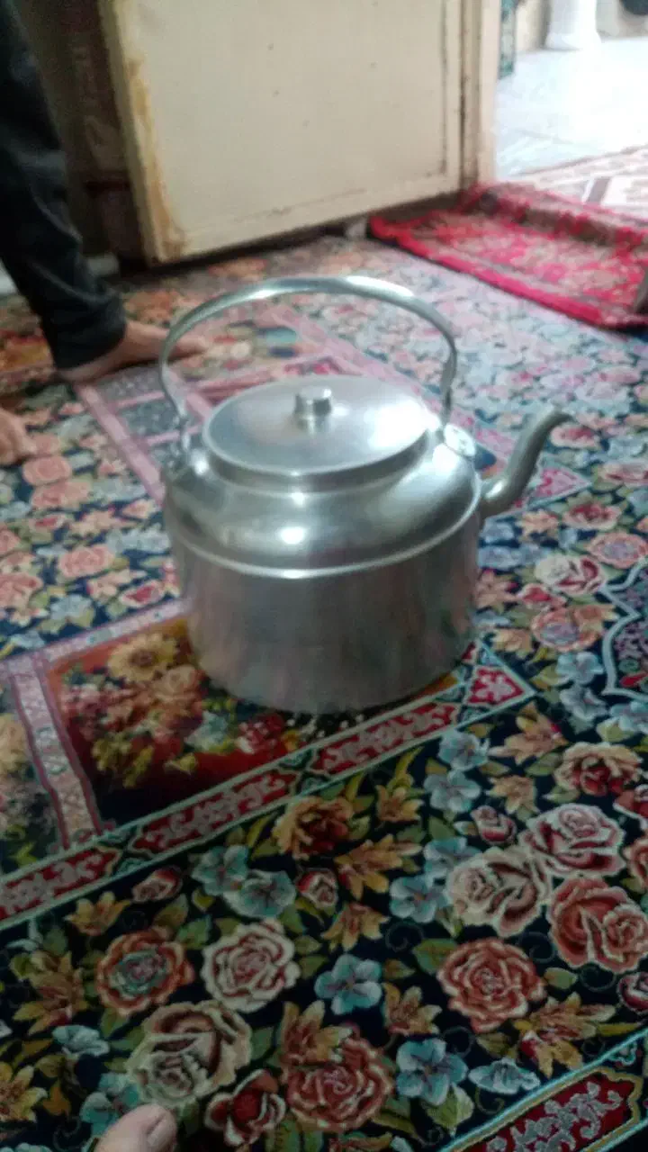 کتری ده لیتری|قوری، کتری، قهوه‌ساز دستی|شیراز, دباغ خانه|دیوار