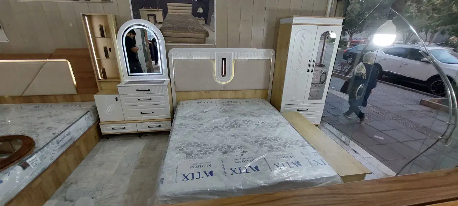 سرویس خواب ۲،آیینه دراور،کمد پاتختی فقط۱۳ت|تخت و سرویس خواب|گلبهار, شهر جدید گلبهار|دیوار