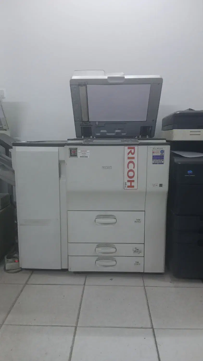 پرینت و کپی سیاه و سفید،رنگی اقتصادی|خدمات رایانهای و موبایل|بروجرد, |دیوار