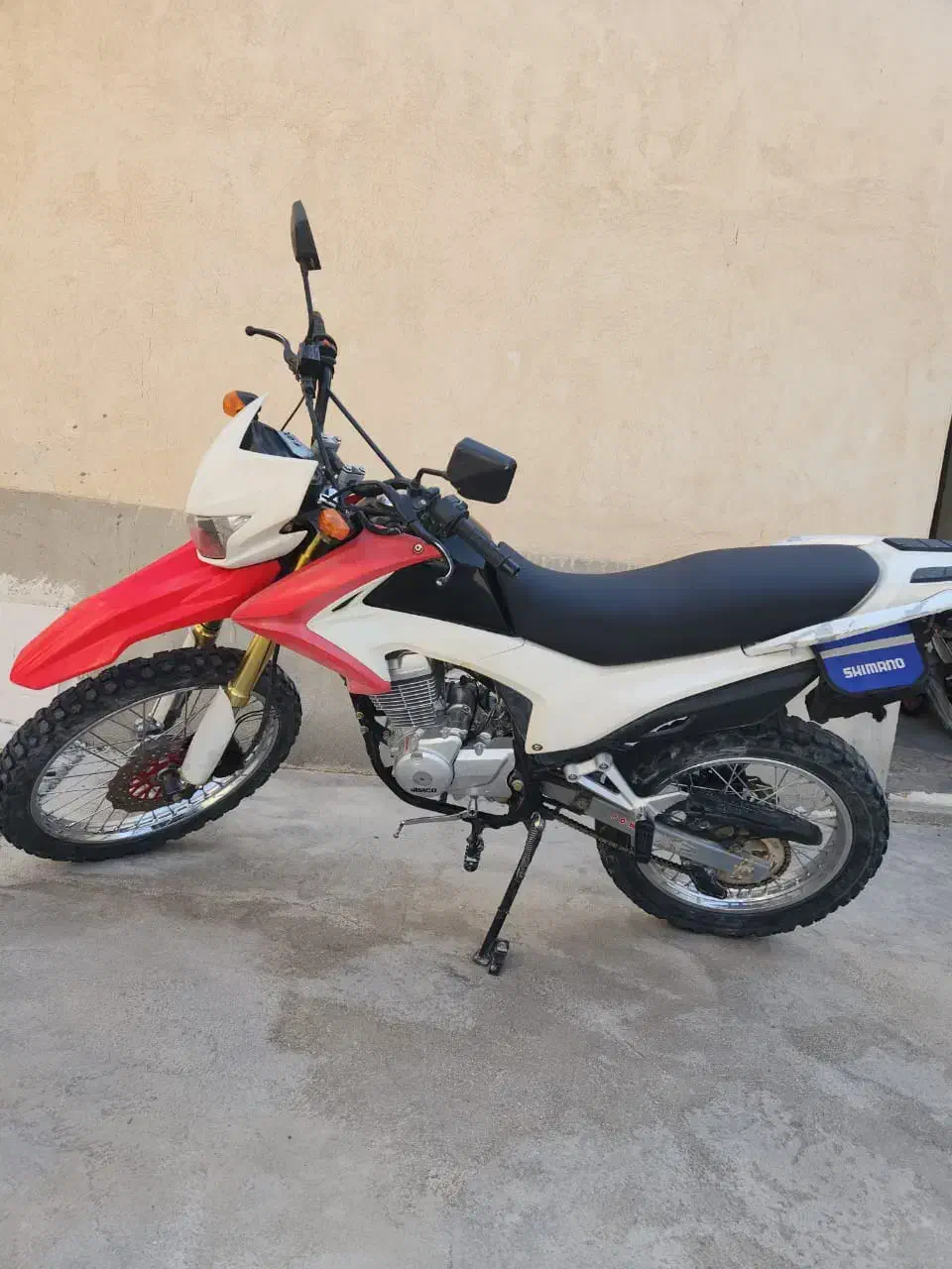 200پرواز(فلات طرح crf)|موتورسیکلت|لامرد, |دیوار