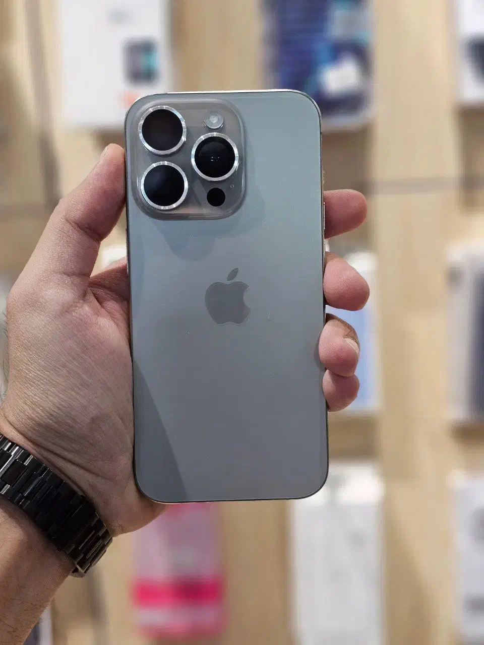 ایفون 15 پرو  iphone 15 pro باطری 90 به بالا|موبایل|تهران, گیشا|دیوار