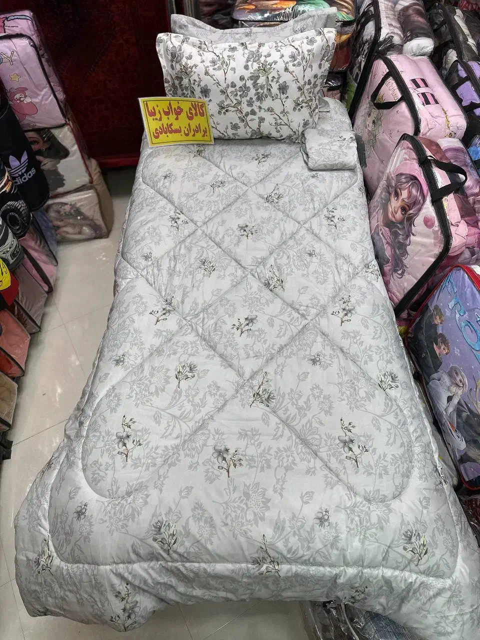 سرویس خواب یکنفره زیبا برگ انجیری|سرویس روتختی|مشهد, پایین خیابان|دیوار