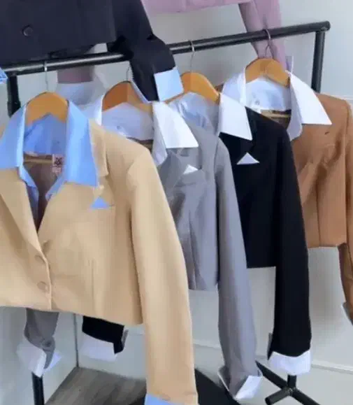 نیازمند شریک برای راه اندازی بوتیک|اجارهٔ مغازه و غرفه|شیراز, شهرک قمشه|دیوار