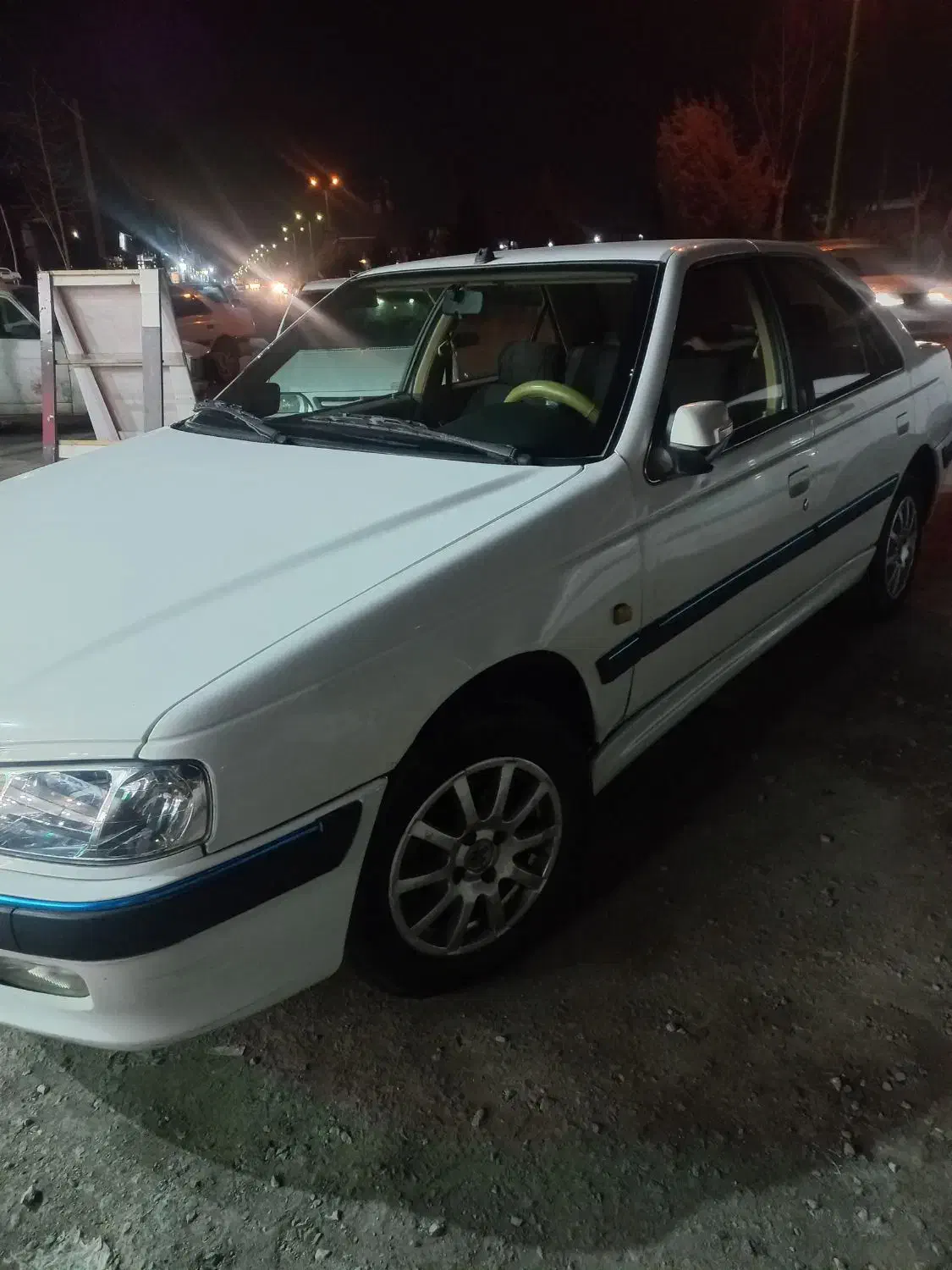 پارس تیوفاییو|خودرو سواری و وانت|فلاورجان, |دیوار