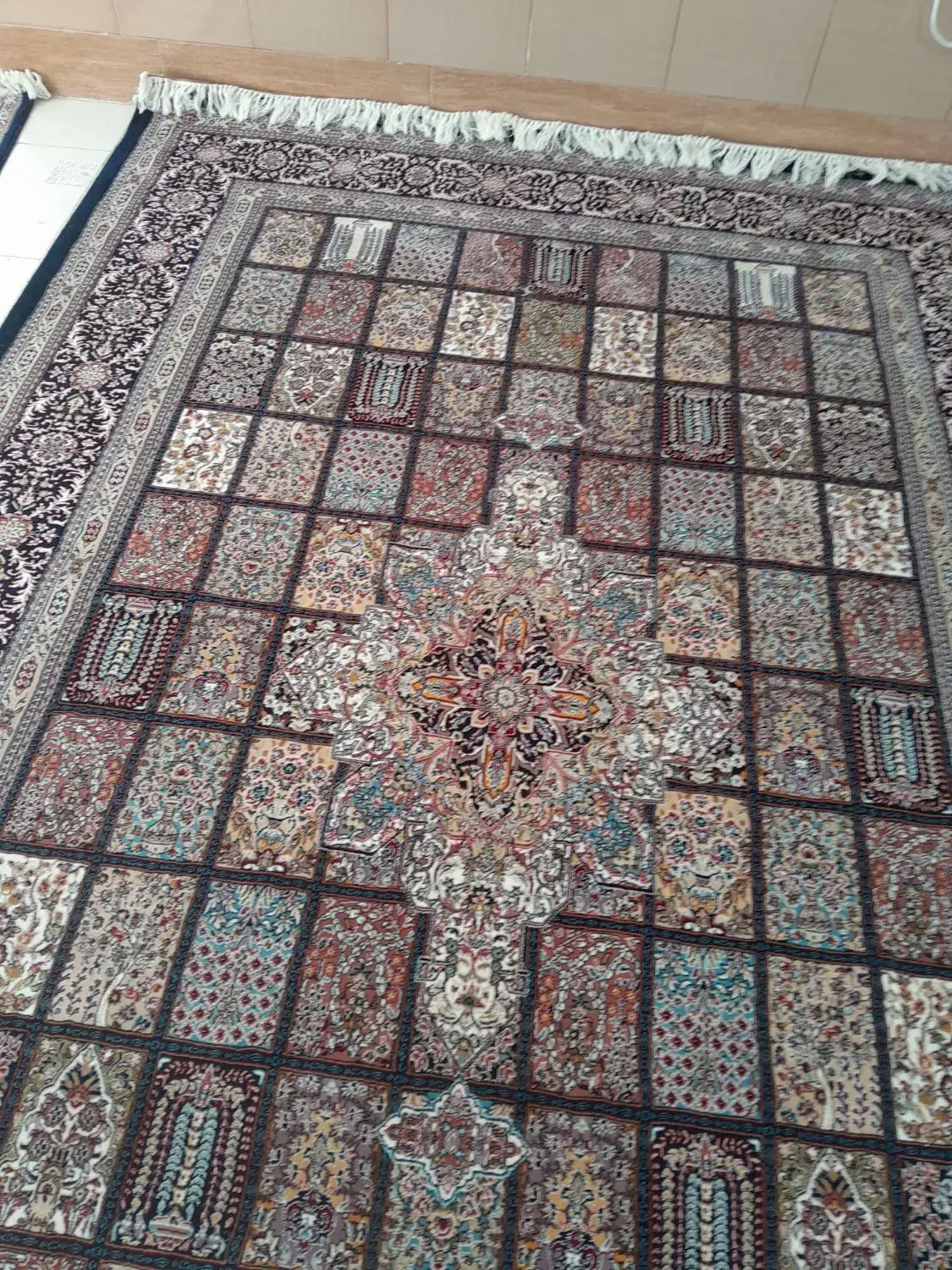 کناره فرش|فرش|بیرجند, |دیوار