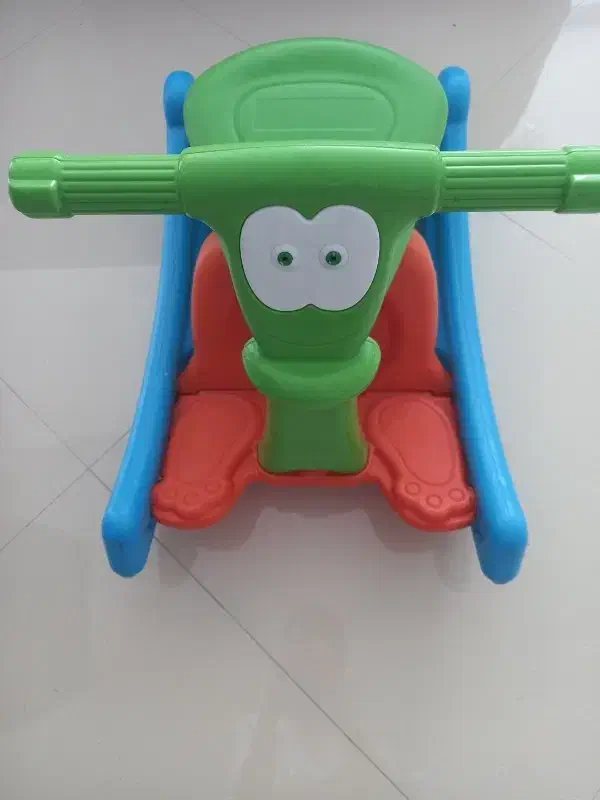 صندلی دو کاره کودک|اسباب‌بازی بچه|تهران, جنت‌آباد شمالی|دیوار