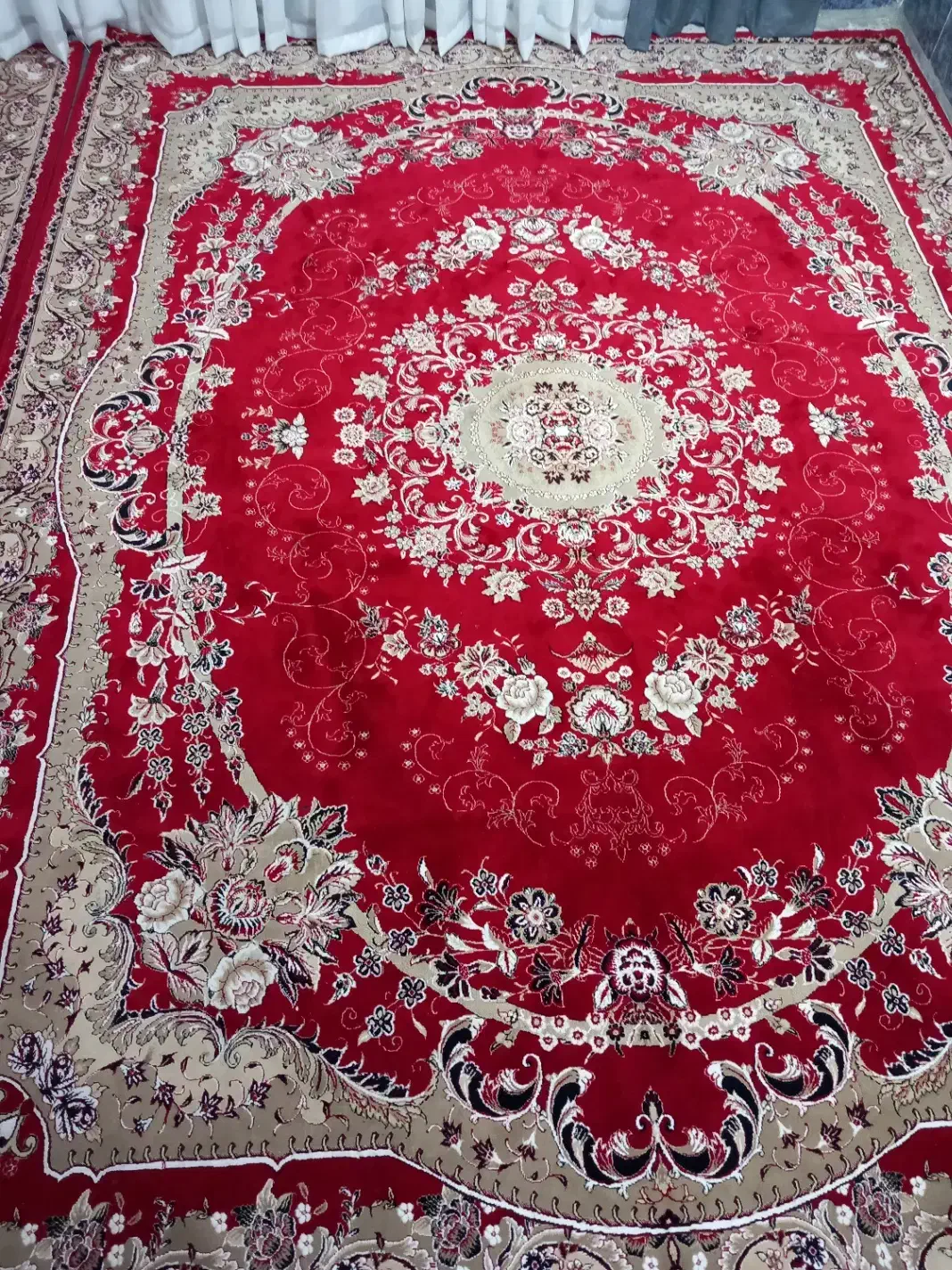 4 عدد قالی یه رنگ دونه ای 7600|فرش|باغ ملک, |دیوار