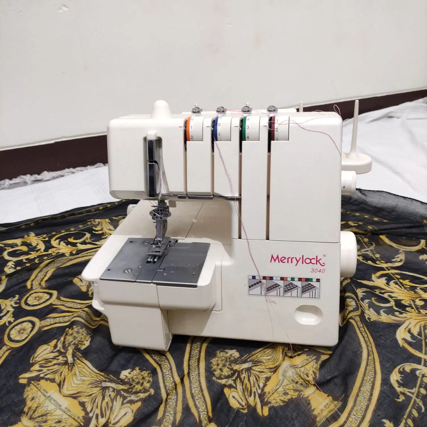 چرخ میاندزو Merrylock 3040 سالم با متعلقات کامل|چرخ خیاطی و ریسندگی|تهران, گلستان (شهرک راه آهن)|دیوار